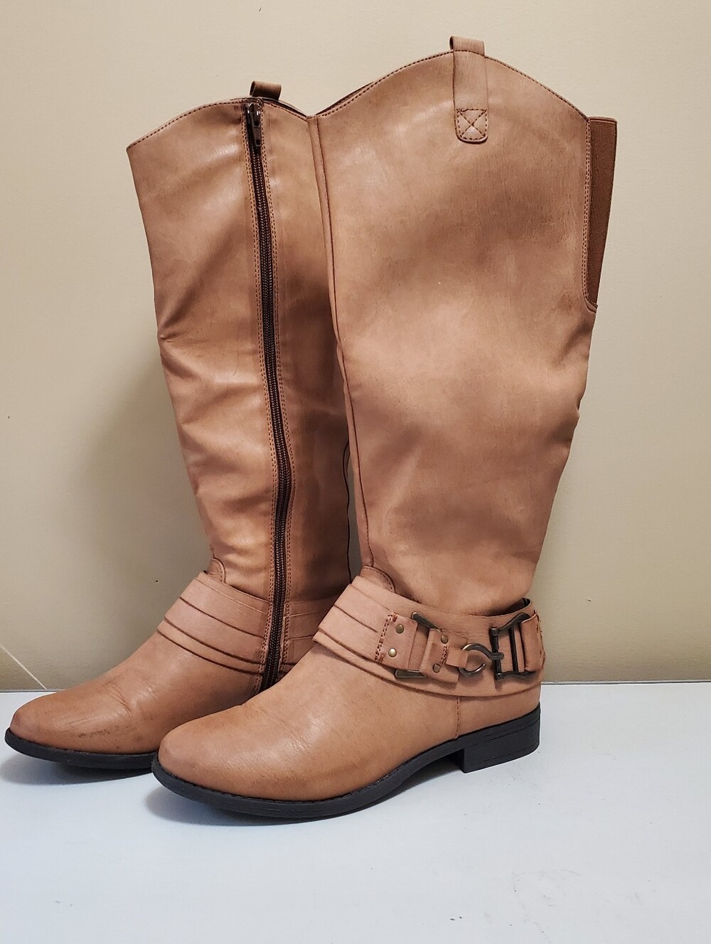 Sonoma Kohl's Tan Knee-High Riding Boots with Buckle Strap Saddle 7.5 Women's